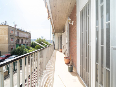 5 locali in Via Marcello Candia 10, Napoli (NA)