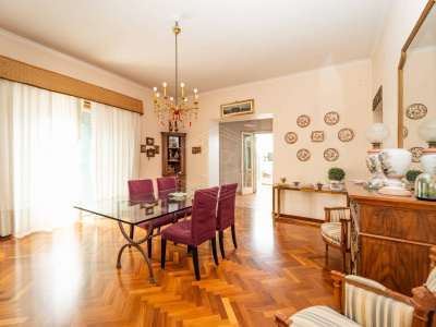 Soluzione Semi-indipendente in Via Miano 121, Napoli (NA)