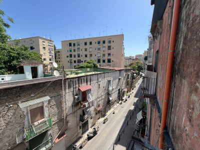 Edificio Cielo-Terra, Napoli (NA)