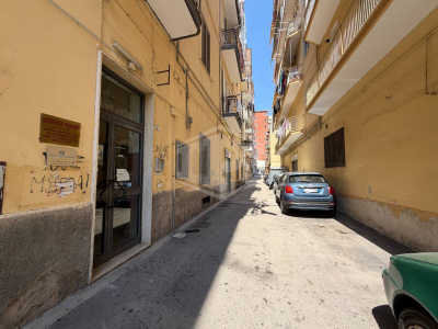 Bilocale in Via Cesare Battisti 24, Torre del Greco (NA)