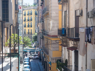 Trilocale in Via Rua Catalana 33, Napoli (NA)