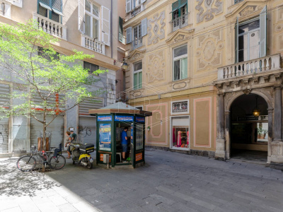 Locale commerciale, Via Luccoli, Genova (GE)