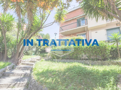 Villa, Salita alla Chiesa di Fegino, Genova, GE