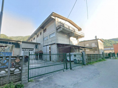 Capannone, Via Valle Stura, Masone (GE)
