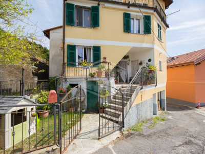 Casa semi-indipendente, Via San Pietro, Ceranesi, GE