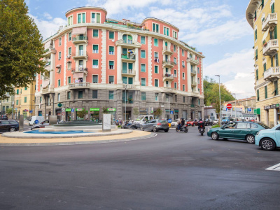 Appartamento, Piazza Massena, Genova, GE