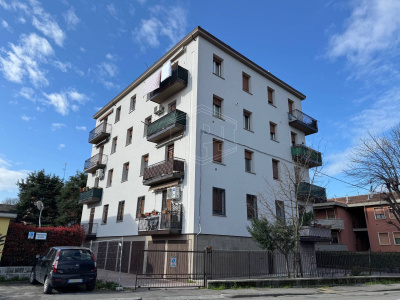 Trilocale in Centro a Zola Predosa, (BO)