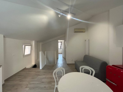 Soluzione indipendente su due livelli in via Corticella, Bologna (BO)