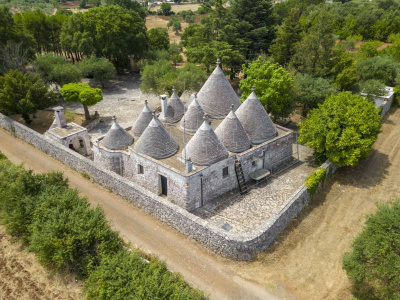 Complesso di Trulli sito in Strada Staffone 220 - Martina Franca (TA)