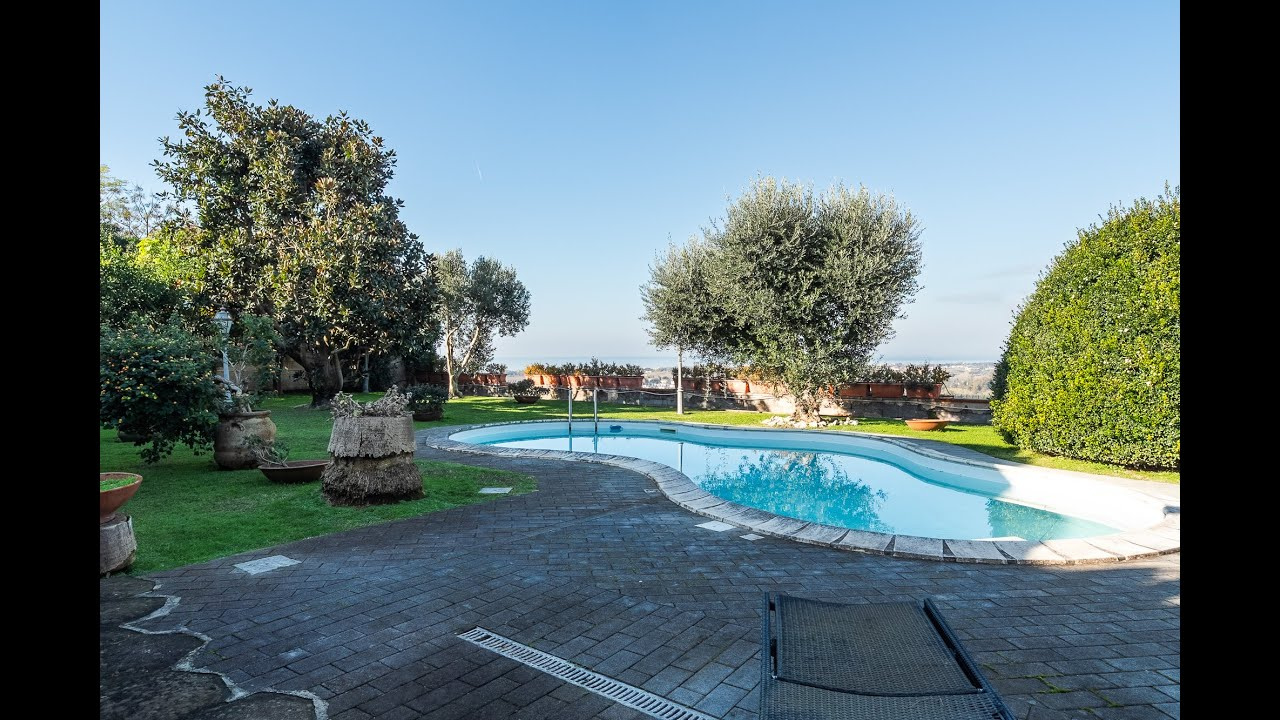 Villa con piscina in Via Trepiccioni 57, Pozzuoli (NA)