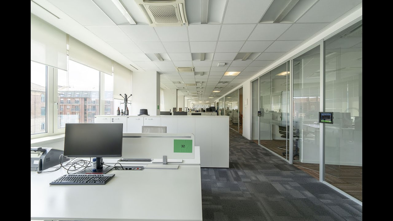 Ufficio direzionale in  Via Lugaro 15 - Torino