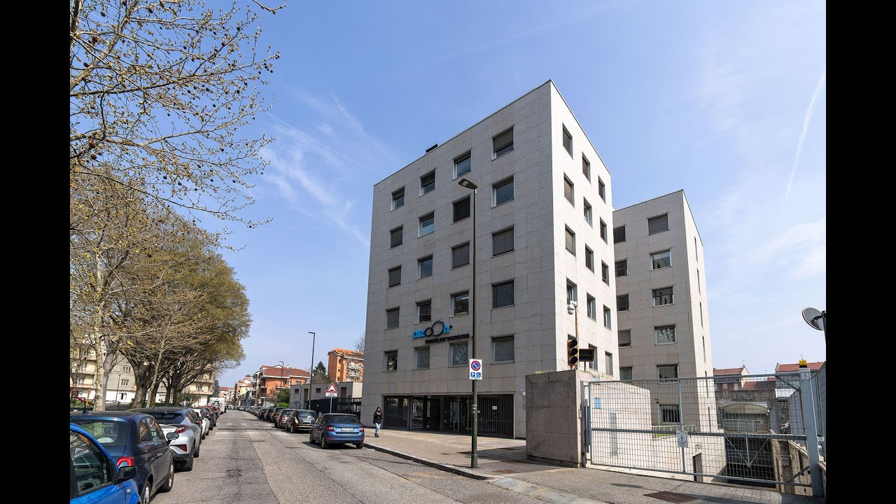 Prestigioso immobile direzionale in Strada del Lionetto 6 - Torino (TO)