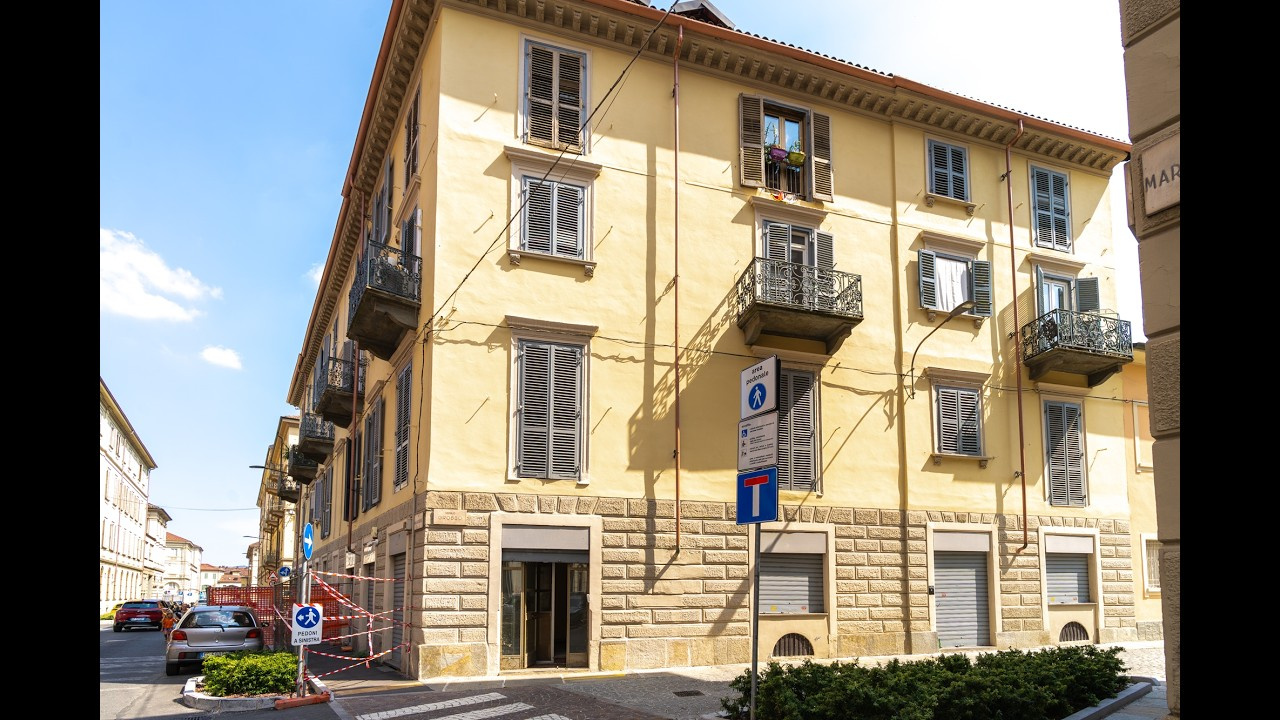 Negozio in Via Maria Ausiliatrice (TO)
