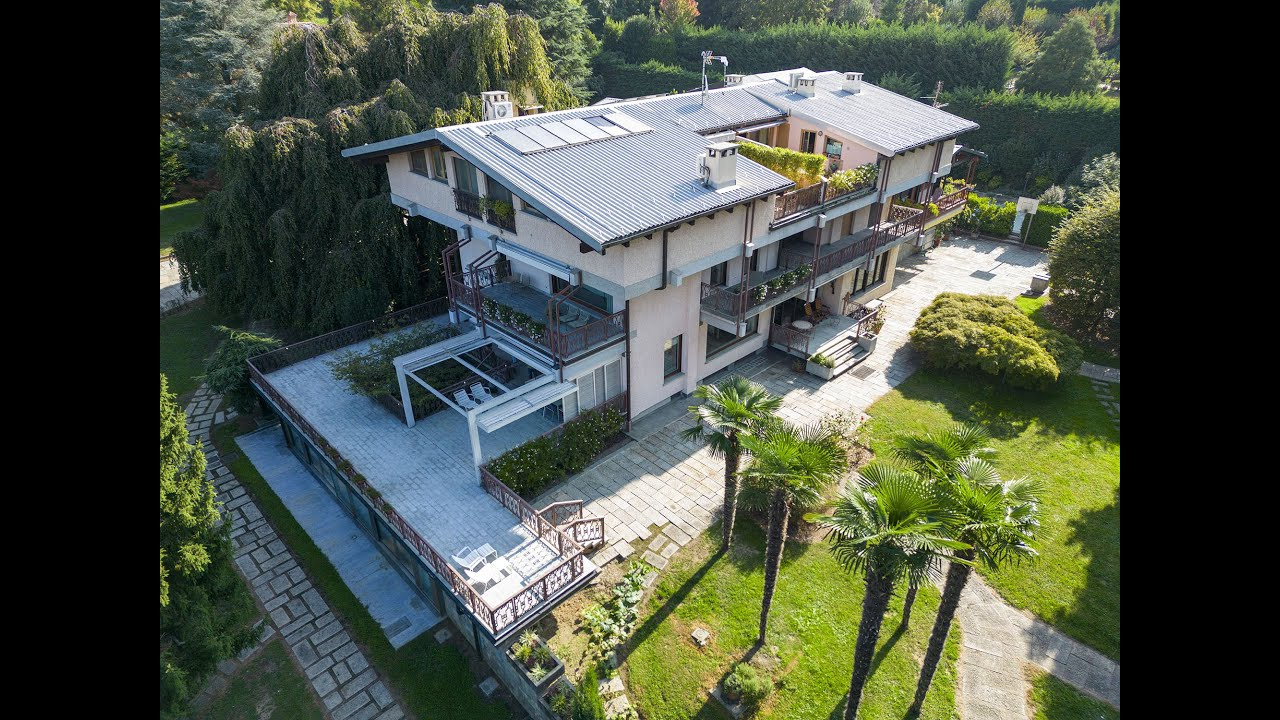 Appartamento in villa in Strada dei Tadini (TO)