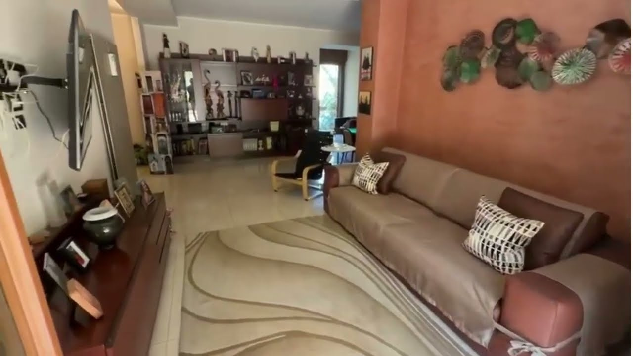 Quadrilocale con terrazzo, Via Michelangelo da Caravaggio 73